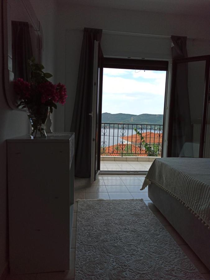 Doras House In Village Άνετο Διαμέρισμα Υπέροχη Θέα Пиргадикия Екстериор снимка